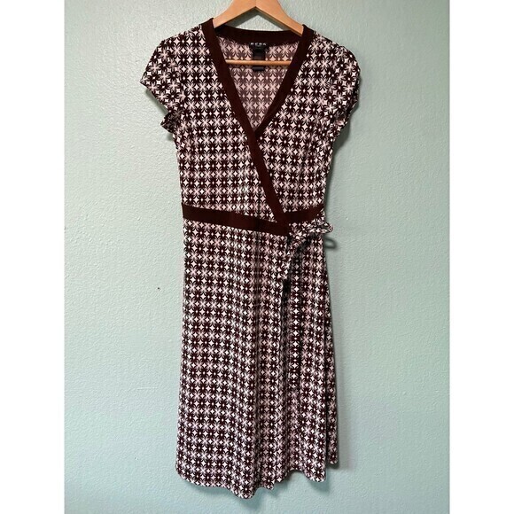 BCBG Paris Women's Y2K 90s Brown Patterned Wrap Dress Size XS‎ - Picture 1 of 11